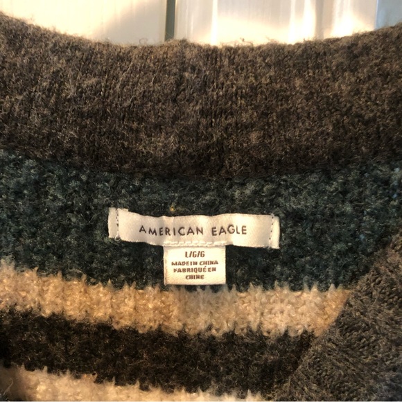 AMERICAN EAGLE Sweater - Picture 3 of 3